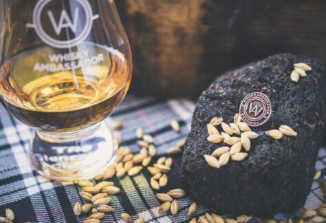 A whisky certification course led by Isaac Ergas, who is certified whisky ambassador in Scotland.