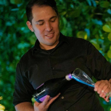 Bartending School Graduate - Oscar S.