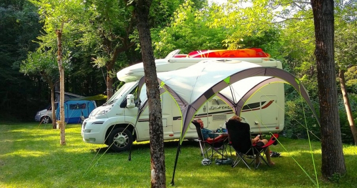 camping