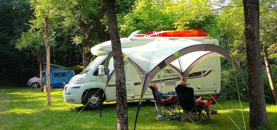 camping