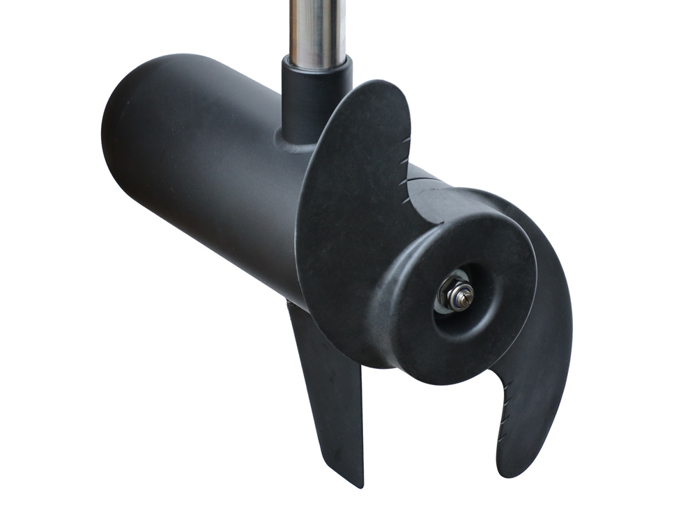 Haswing Cayman-B 55 GPS 1.6G / 660W 12V / horgony funkcióval + sebességtartó automatika / 137cm tengely