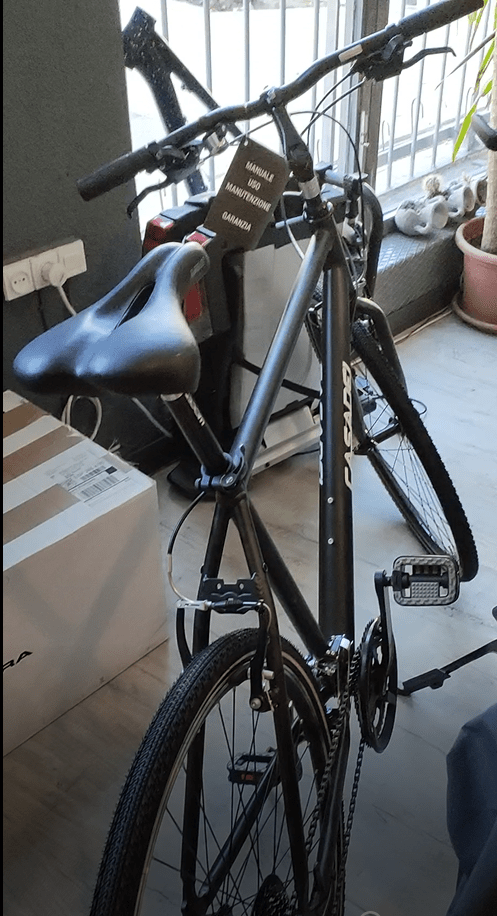 Oferta bicicleta hibrida Casadei all black