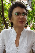 Nayara R. Marques